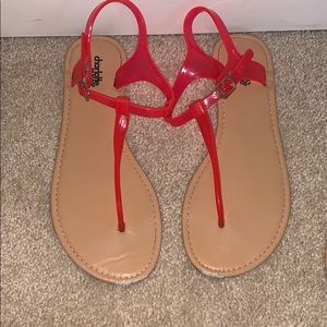 Pink plastic strapy sandals!